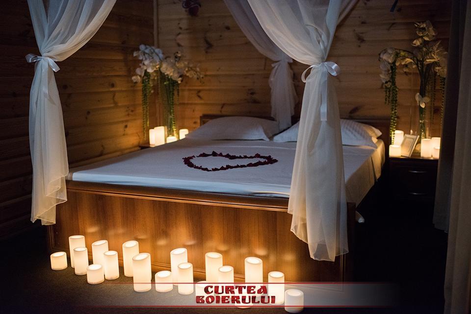 Curtea Boierului Hotel Peresecina Buitenkant foto